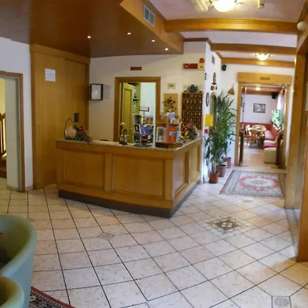 Hotel Agomer