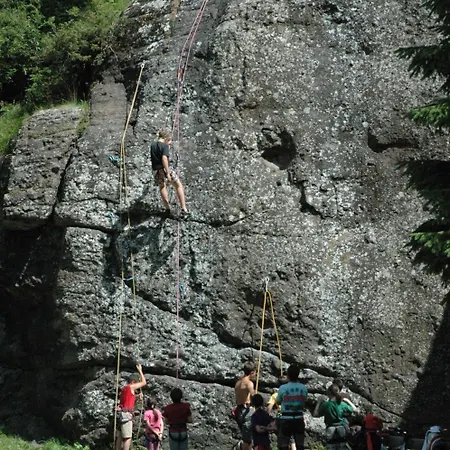 Agomer Ξενοδοχείο 2*