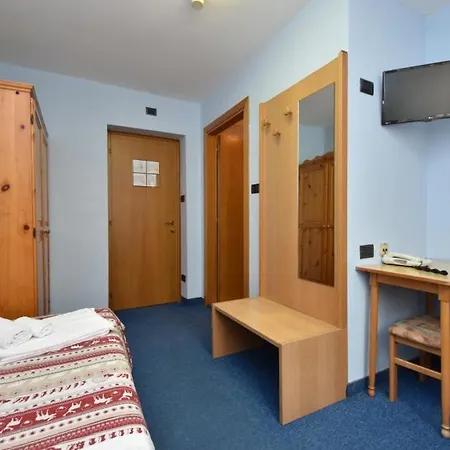 Hotel Agomer