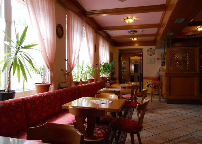 Отель Agomer 2*