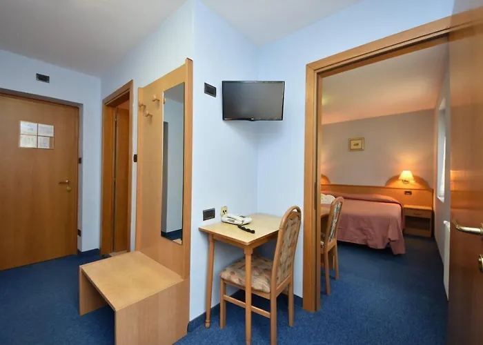 Отель Agomer Канацеи