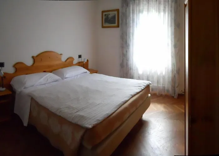 Отель Agomer 2*